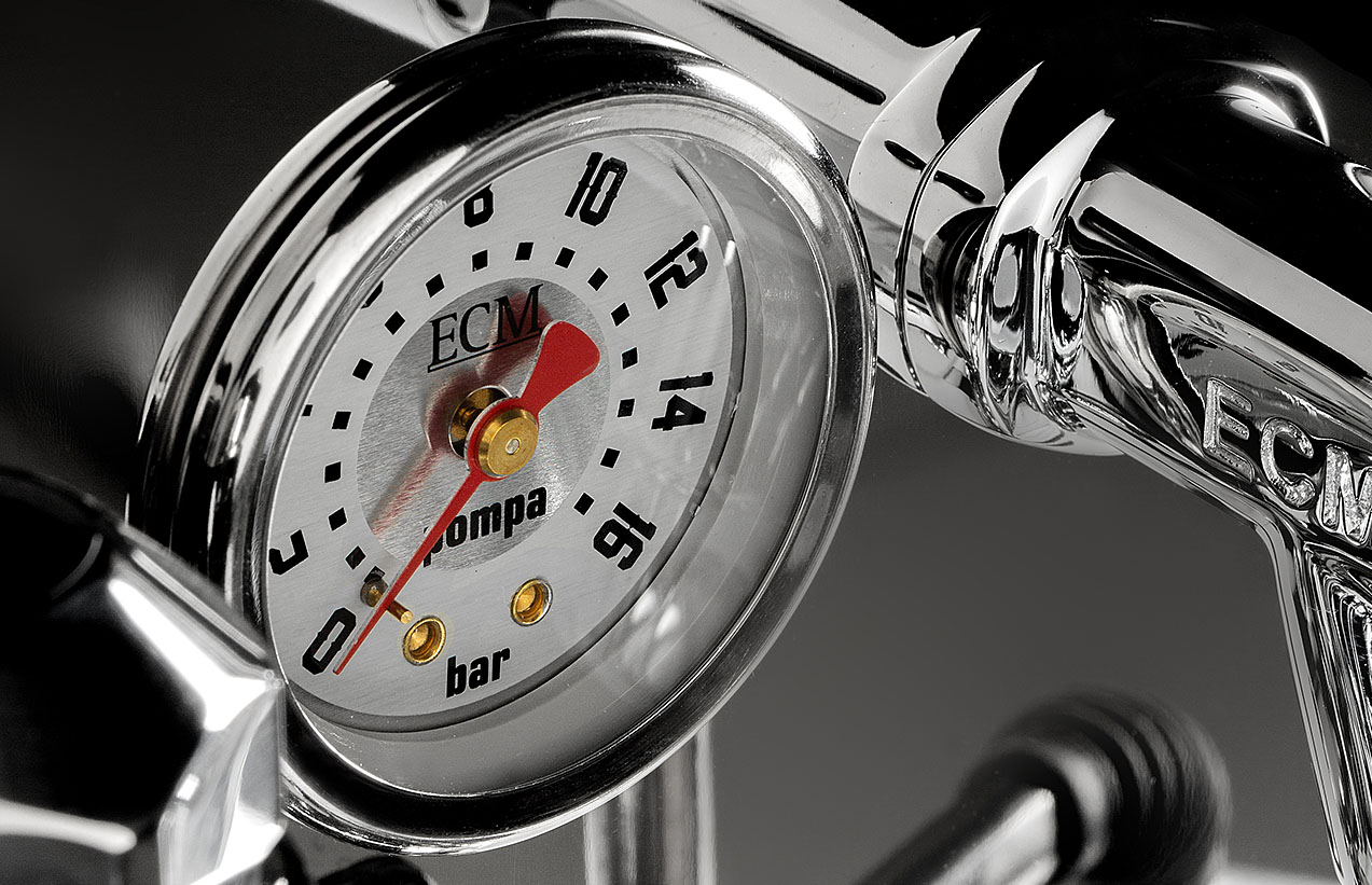 Feature-ECM-Synchronika_II-Manometer east link espresso
